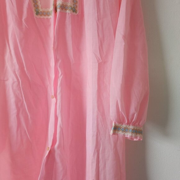 1950s Schrank Small Womens Vintage Pearl Snap Nightgown Pink Long Sleeve - Picture 2 of 4